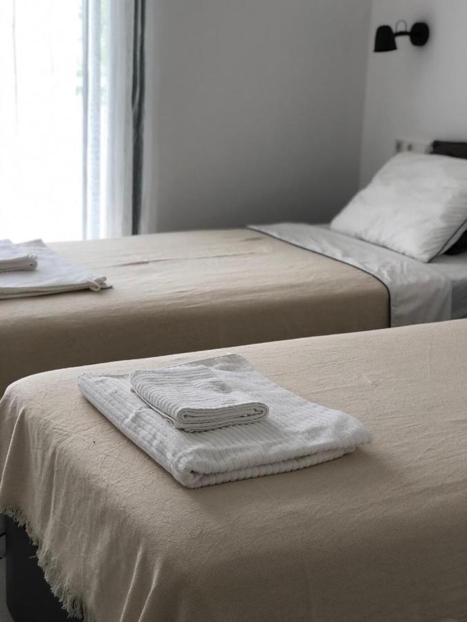 La Cala Beach Home - Beachfront Few Steps Away From Sandy Beach La Cala De Mijas Exteriör bild